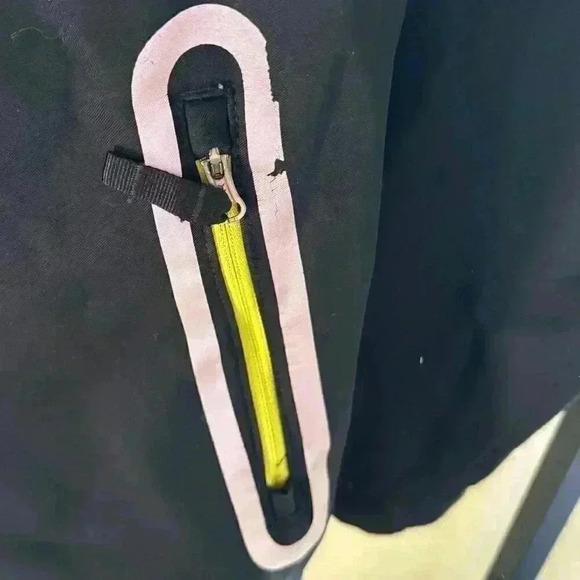 The North Face Boys Apex Bionic Softshell Jacket Size XL - Picture 7 of 7